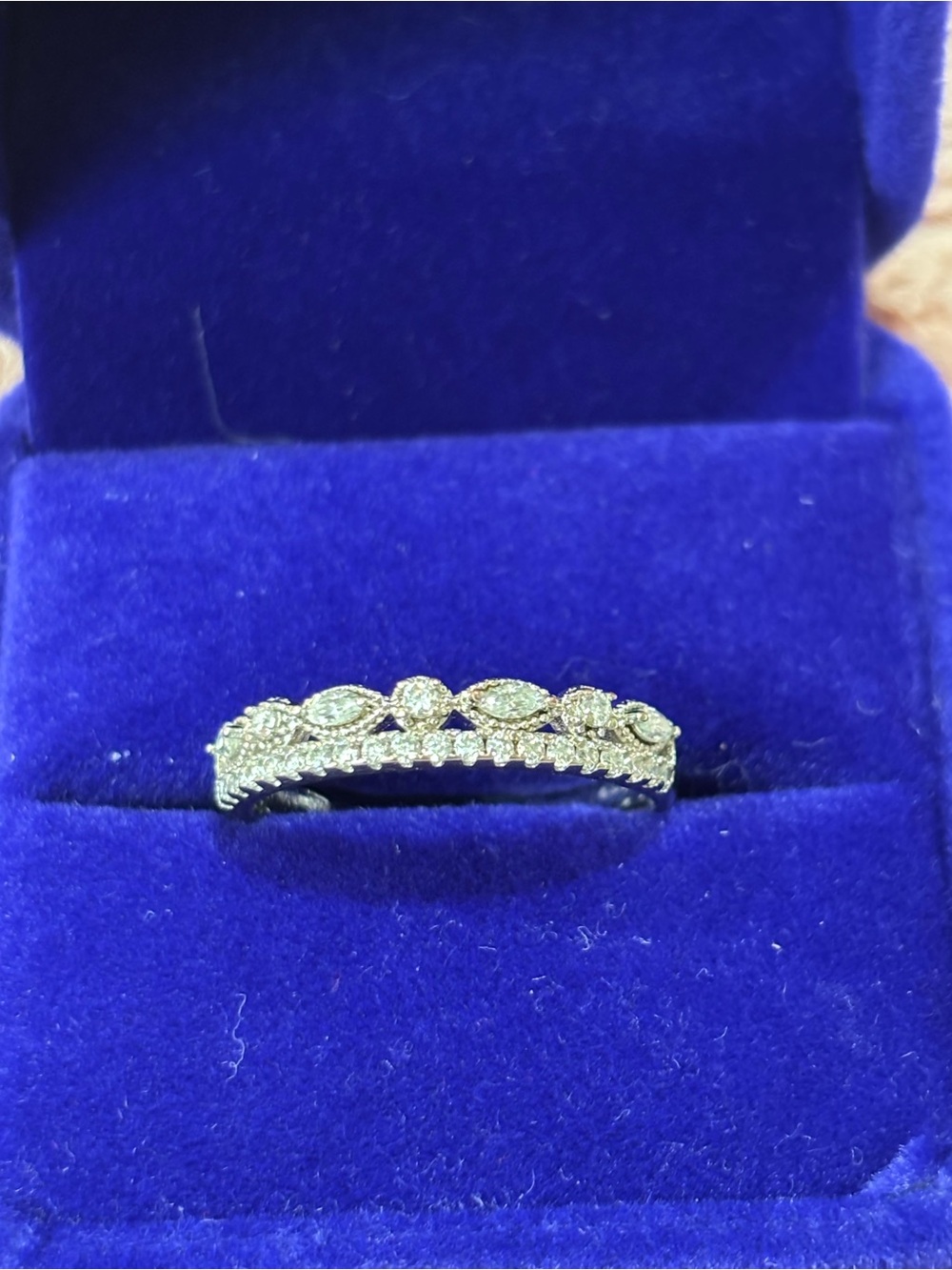 Moissanite Accent Silver Leaf Band Ring